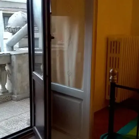 Cristina - Calea Victoriei Apartment